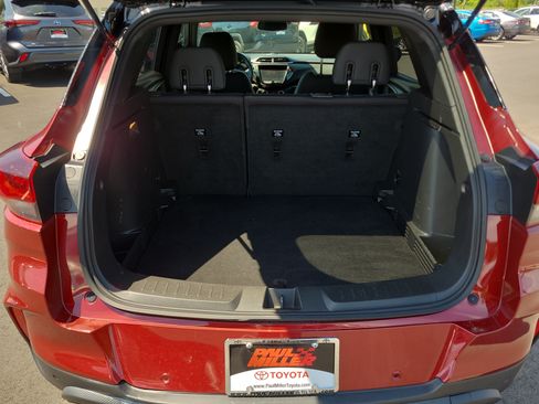 Used 2022 Chevrolet TrailBlazer RS w/ Technology Package FWD image 29