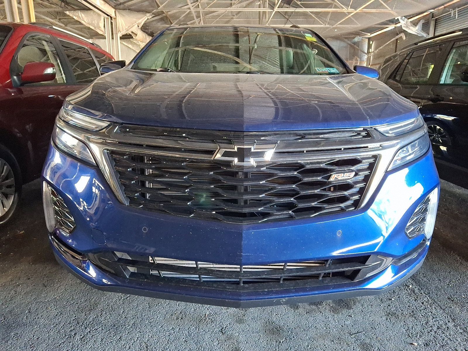 Used 2022 Chevrolet Equinox RS AWD/4WD image 2
