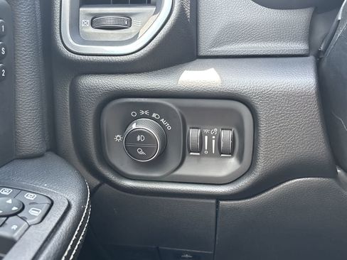 New 2026 RAM 3500 Laramie AWD/4WD image 16