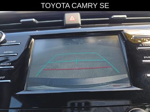 Used 2019 Toyota Camry SE FWD image 30