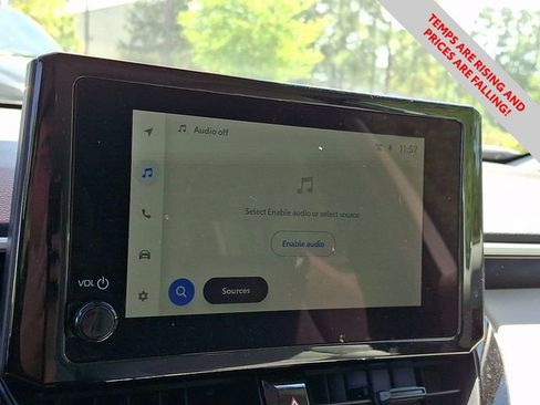 Used 2026 Toyota Corolla Cross L image 17