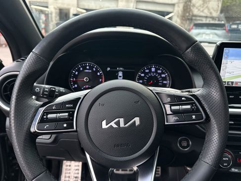 Certified 2023 Kia Forte GT-Line w/ GT-Line Premium Package FWD image 24
