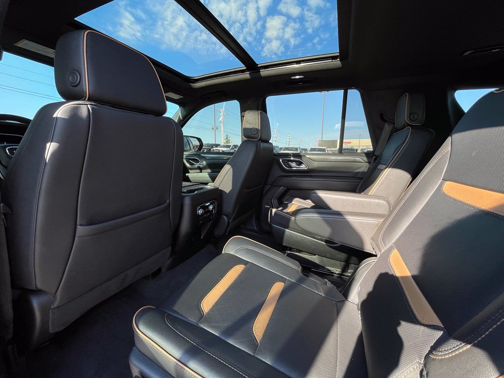 Used 2023 GMC Yukon AT4 w/ LPO, Floor Liner Package AWD/4WD image 28