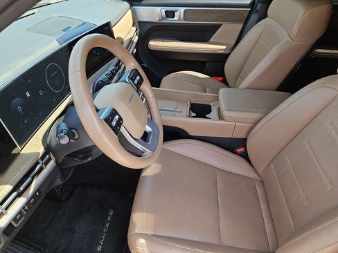 Certified 2025 Hyundai Santa Fe Limited AWD/4WD image 9