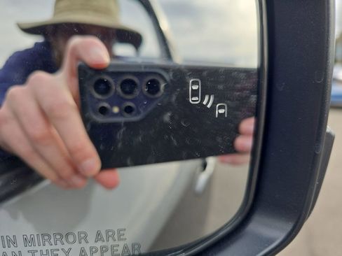 New 2026 Subaru Solterra Premium image 14