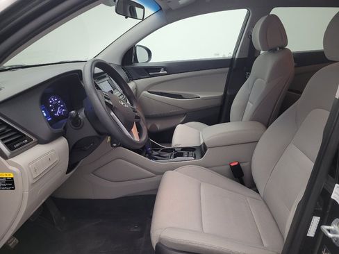 Used 2017 Hyundai Tucson SE AWD/4WD image 17