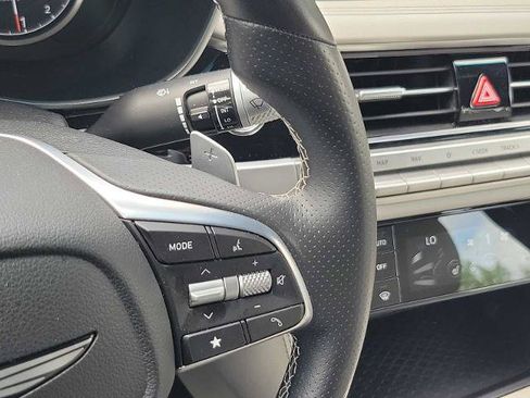 Used 2024 Genesis G70 2.5T AWD/4WD image 23