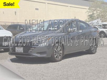 Certified 2025 Nissan Versa SV w/ Trunk Package