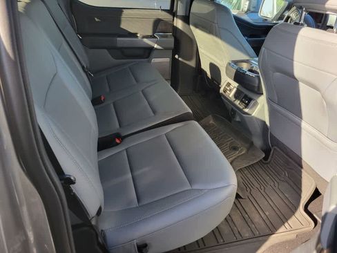 Used 2025 Ford F150 Lightning Flash image 7