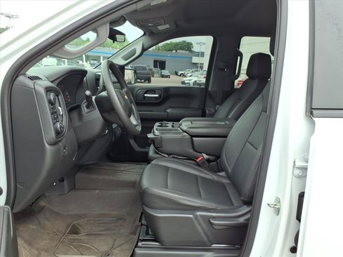 Used 2023 Chevrolet Silverado 1500 W/T w/ WT Value Package AWD/4WD image 11