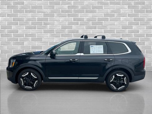 Used 2025 Kia Telluride S AWD/4WD image 2