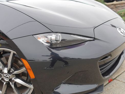 Used 2023 MAZDA MX-5 Miata Grand Touring image 3