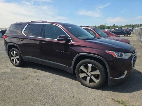 Used 2018 Chevrolet Traverse LT FWD image 3