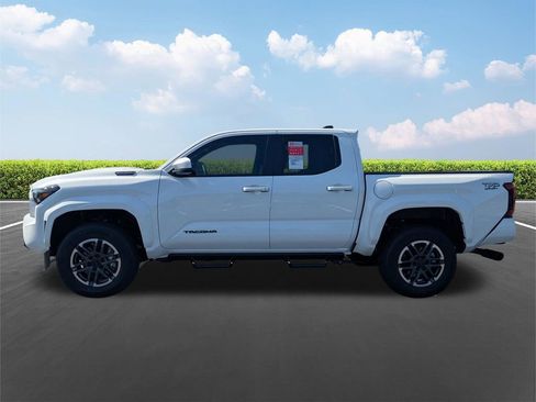New 2026 Toyota Tacoma TRD Sport AWD/4WD image 7