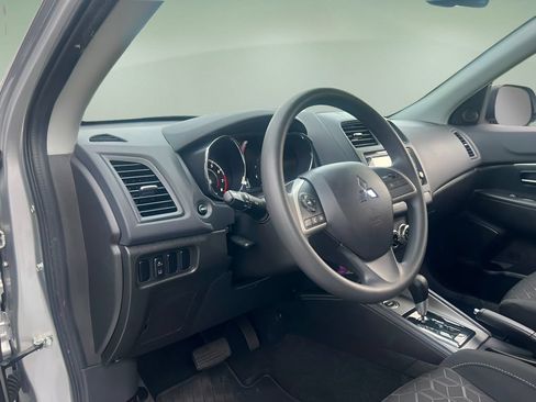 Used 2024 Mitsubishi Outlander Sport AWD image 9