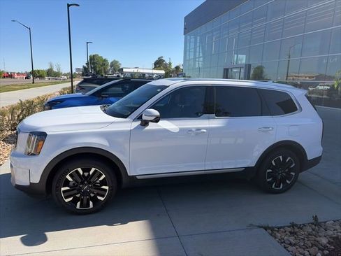 Used 2024 Kia Telluride SX w/ Towing Package AWD/4WD image 2