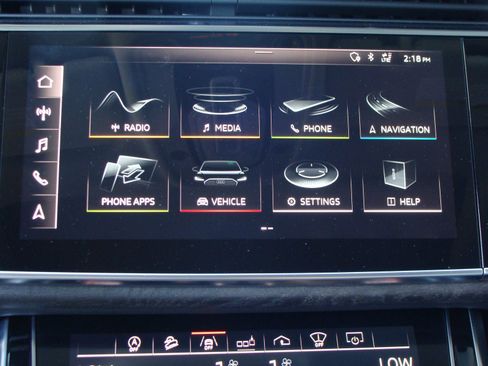Used 2019 Audi Q8 Prestige AWD/4WD image 21