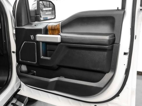 Used 2018 Ford F150 Lariat AWD/4WD image 44