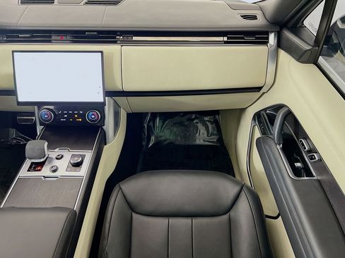 Used 2022 Land Rover Range Rover Long Wheelbase SE AWD/4WD image 25