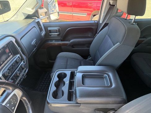 Used 2014 GMC Sierra 1500 SLE w/ SLE Value Package AWD/4WD image 19