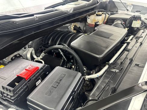 Used 2024 Chevrolet Silverado 1500 Custom Trail Boss AWD/4WD image 79