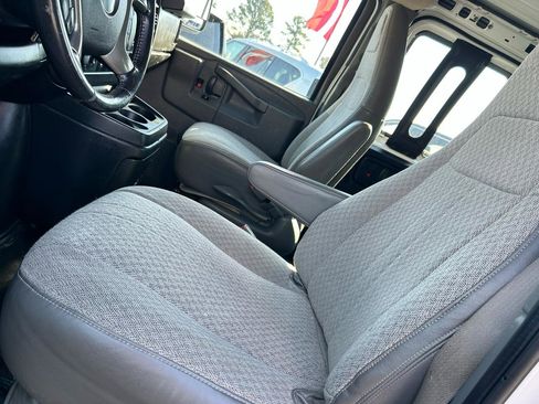 Used 2019 Chevrolet Express 2500 w/ Communications Package image 6