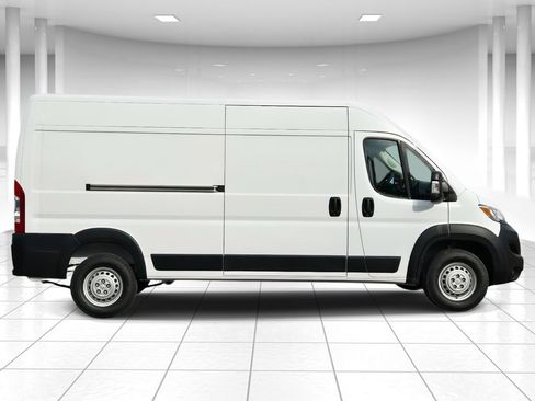 New 2026 RAM ProMaster 2500 w/ Convenience Group image 2