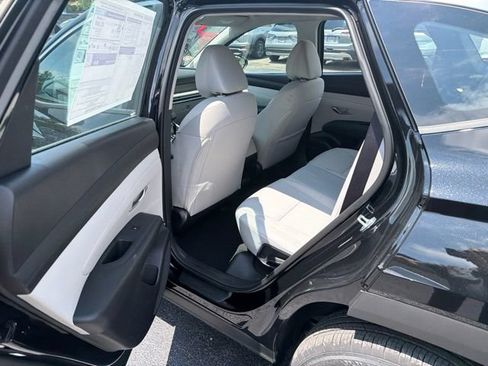 New 2026 Hyundai Tucson SE AWD/4WD image 10