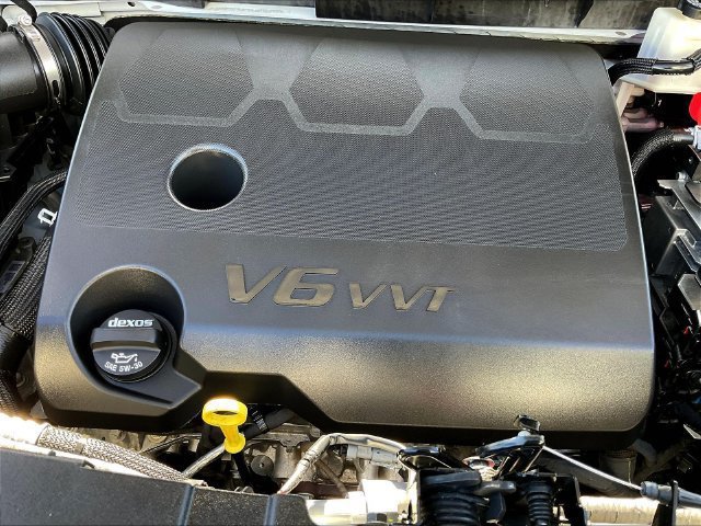Certified 2023 Chevrolet Traverse LS w/ Midnight/Sport Edition FWD image 34