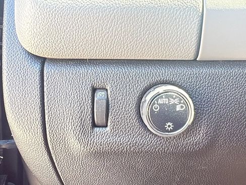 Used 2015 Chevrolet Colorado W/T w/ WT Convenience Package RWD image 26