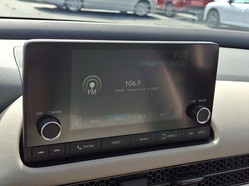 Used 2024 Honda HR-V LX image 15