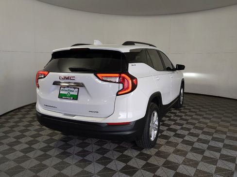 Used 2022 GMC Terrain SLE w/ Driver Convenience Package AWD/4WD image 7