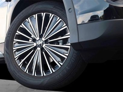 New 2025 Volkswagen Tiguan S