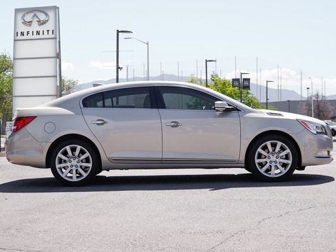 Used 2015 Buick LaCrosse Premium FWD image 15