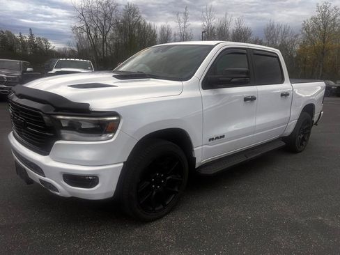 Used 2024 RAM 1500 Laramie AWD/4WD image 2