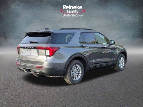 New 2026 Ford Explorer Active image 5