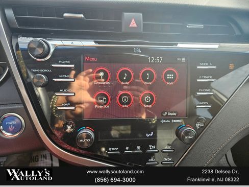 Used 2020 Toyota Camry XLE w/ Driver Assist Package image 17