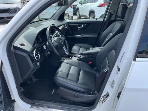 Used 2015 Mercedes-Benz GLK 350 2WD image 5