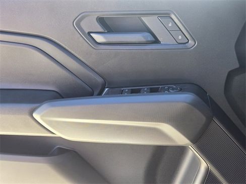 New 2026 Chevrolet Colorado W/T image 18