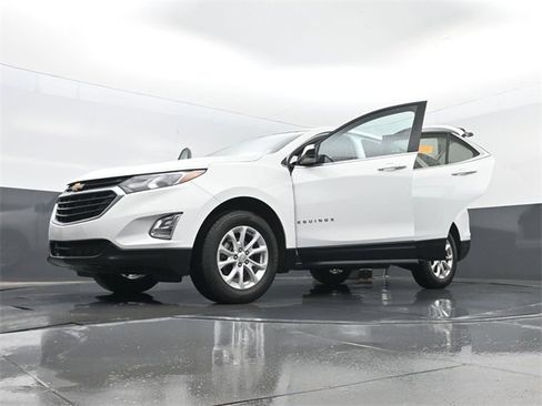 Used 2020 Chevrolet Equinox LT image 31