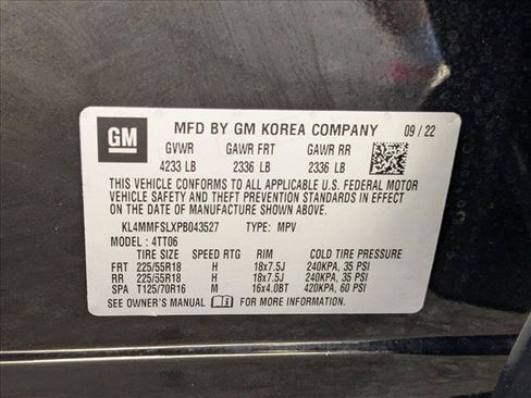 Used 2023 Buick Encore GX Essence w/ Experience Buick Package FWD image 26