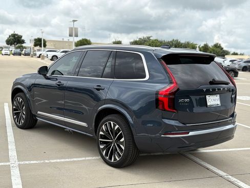 New 2026 Volvo XC90 B5 Ultra w/ Protection Package Premier AWD/4WD image 5