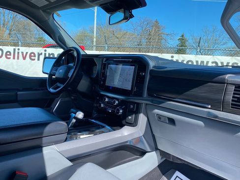 Used 2024 Ford F150 Lariat w/ Equipment Group 502A High AWD/4WD image 20