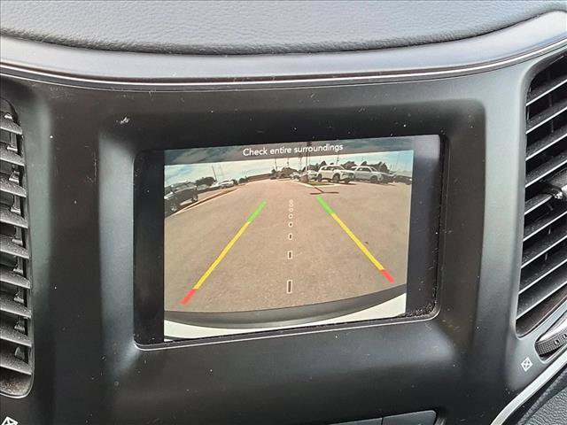 Used 2021 Jeep Cherokee Latitude Plus FWD image 12