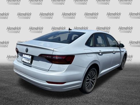 Used 2019 Volkswagen Jetta SEL FWD image 9