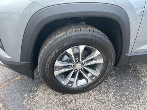 New 2026 Chevrolet Equinox LT w/ Convenience Package II image 10