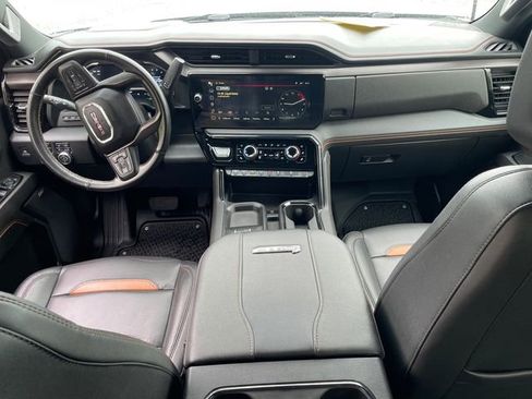 Used 2024 GMC Sierra 2500 AT4 w/ AT4 Premium Plus Package AWD/4WD image 19