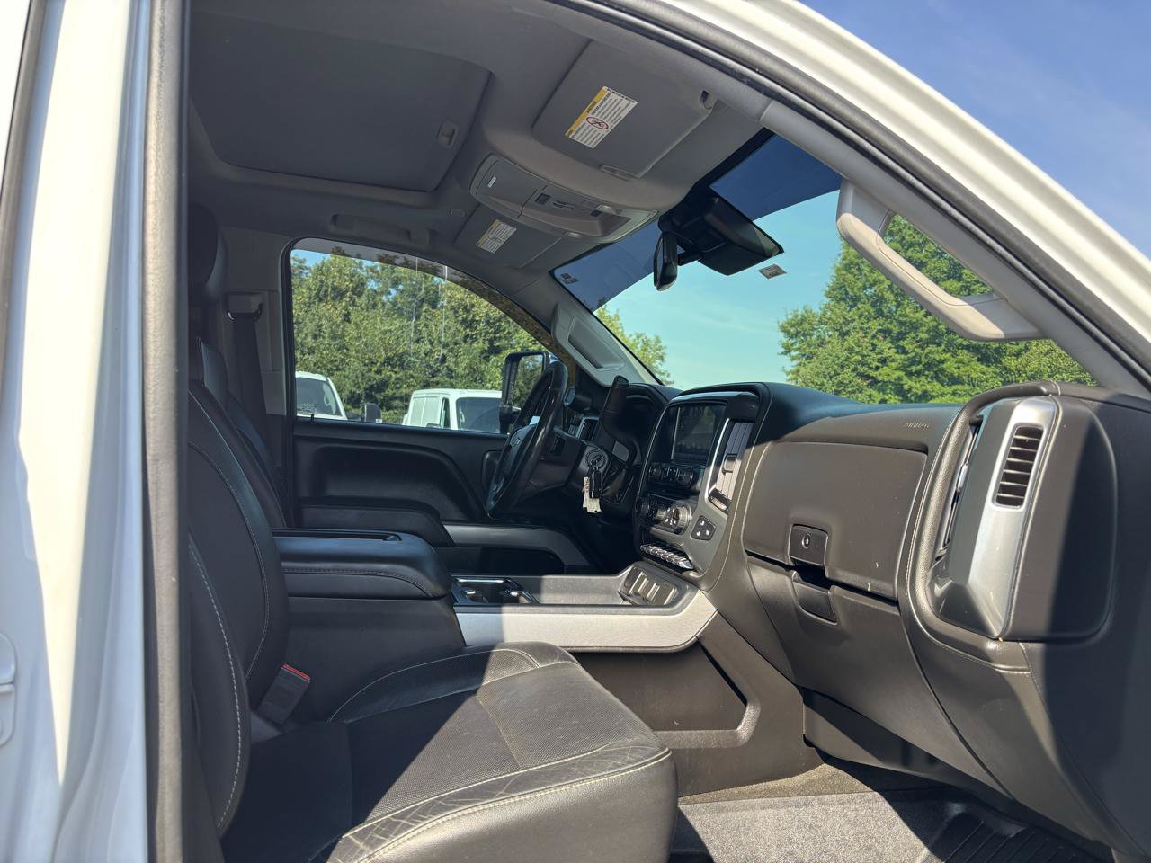 Used 2018 Chevrolet Silverado 2500 LTZ w/ Duramax Plus Package AWD/4WD image 11