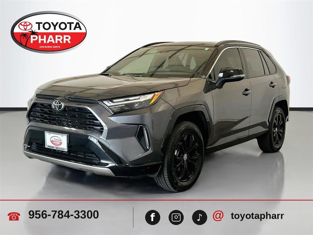 Used 2025 Toyota RAV4 XSE AWD/4WD image 1