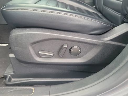 Used 2024 Ford Edge SEL AWD/4WD image 14